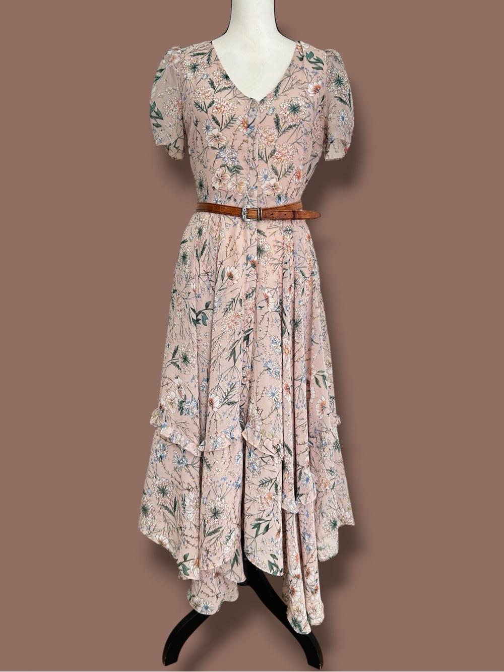 CARLY JEAN L.A. Blush Floral Ruffled Asymmetrical Button Front Dress CHIFFON